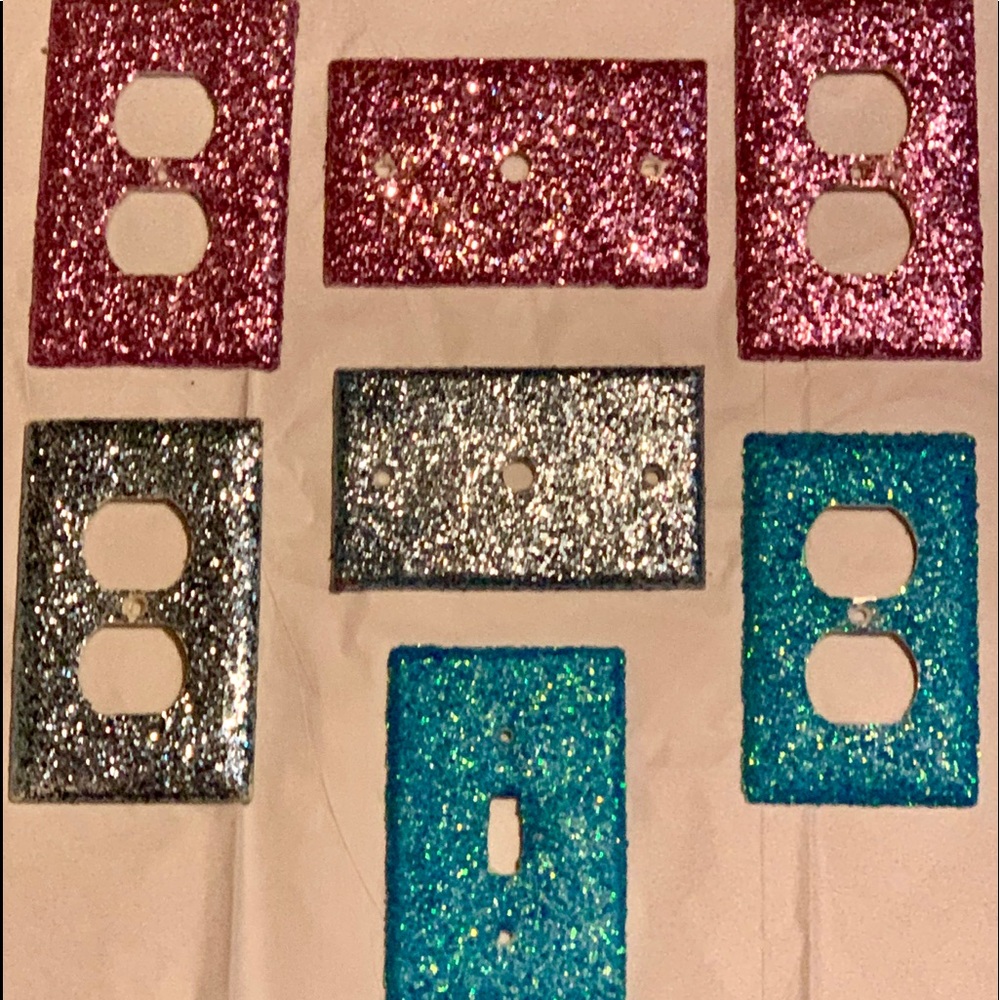 Set Of 7 Glitter Outlet Covers. Cute!